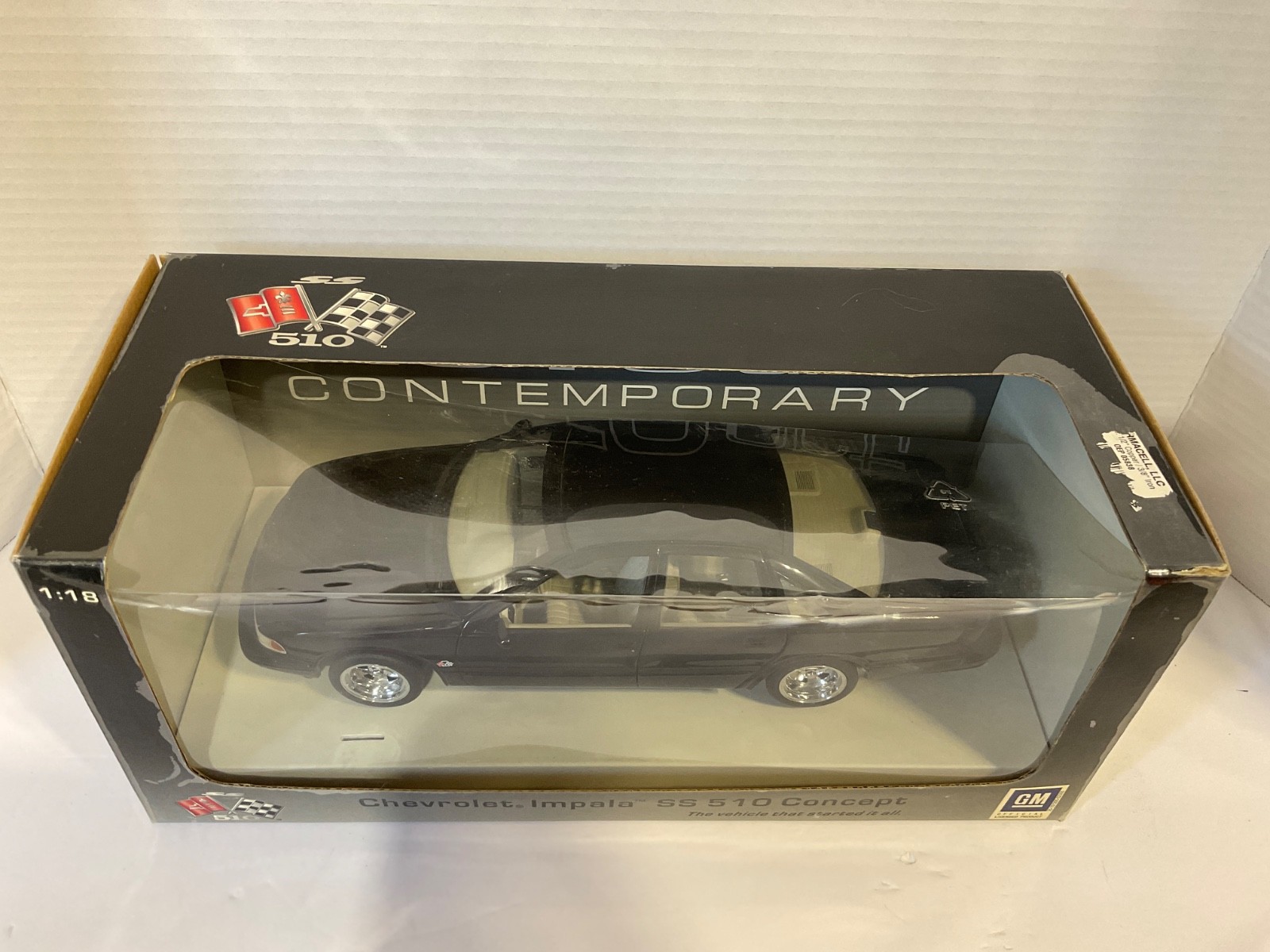 1:18 AUTO ART CONTEMPORARY CHEVROLET IMPALA SS 510 CONCEPT BLACK ON GREY