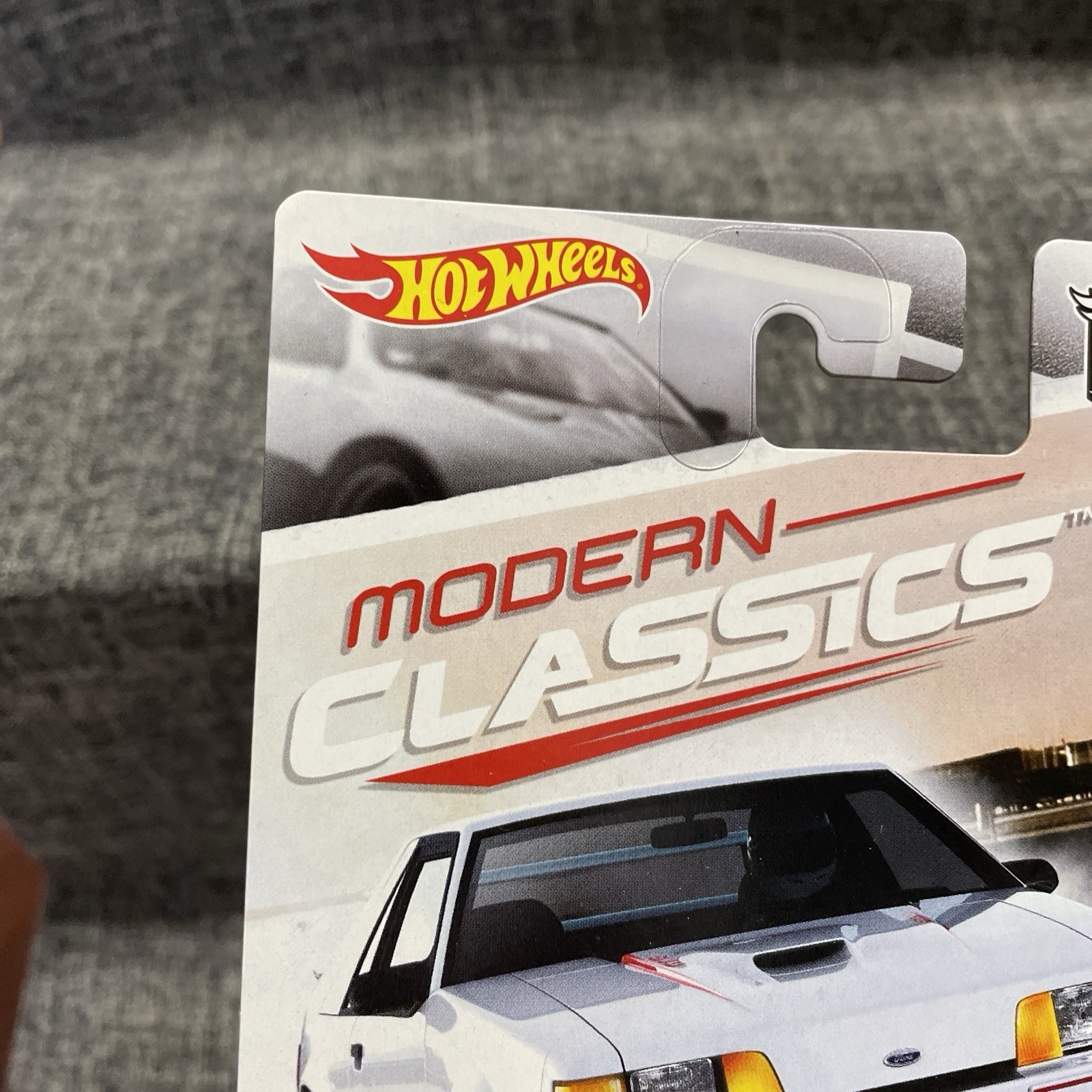 Hot Wheels Car Culture Modern Classics 84 Mustang SVO with Protecto