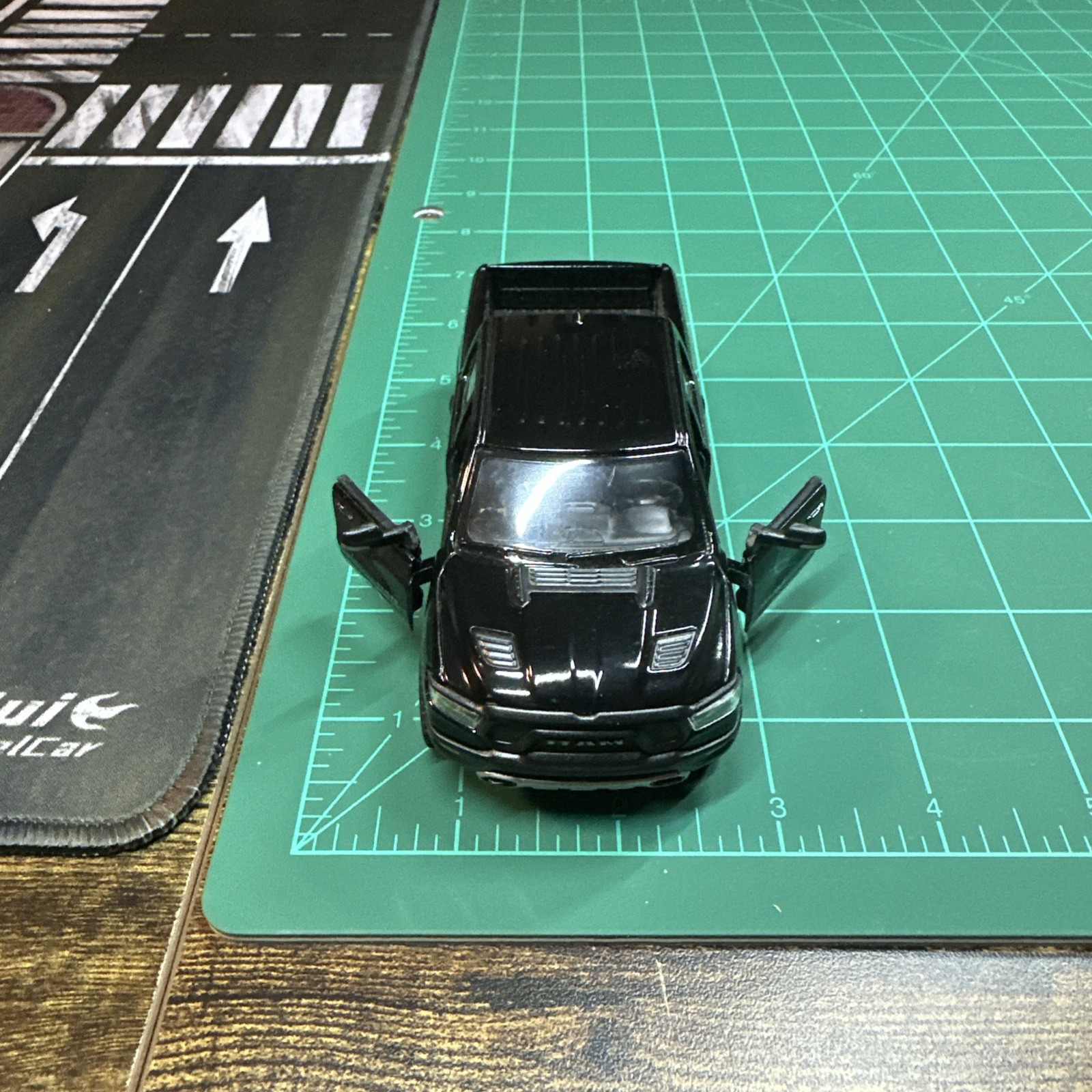 Kinsmart 1:46 Scale 2019 Dodge Ram 1500 Diecast Pickup Truck – Black