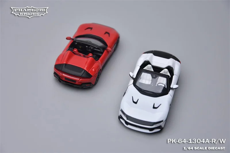 Phantom Knight PK 1:64 12 Cilindri Spider Aperta Limited999 Diecast Model Car