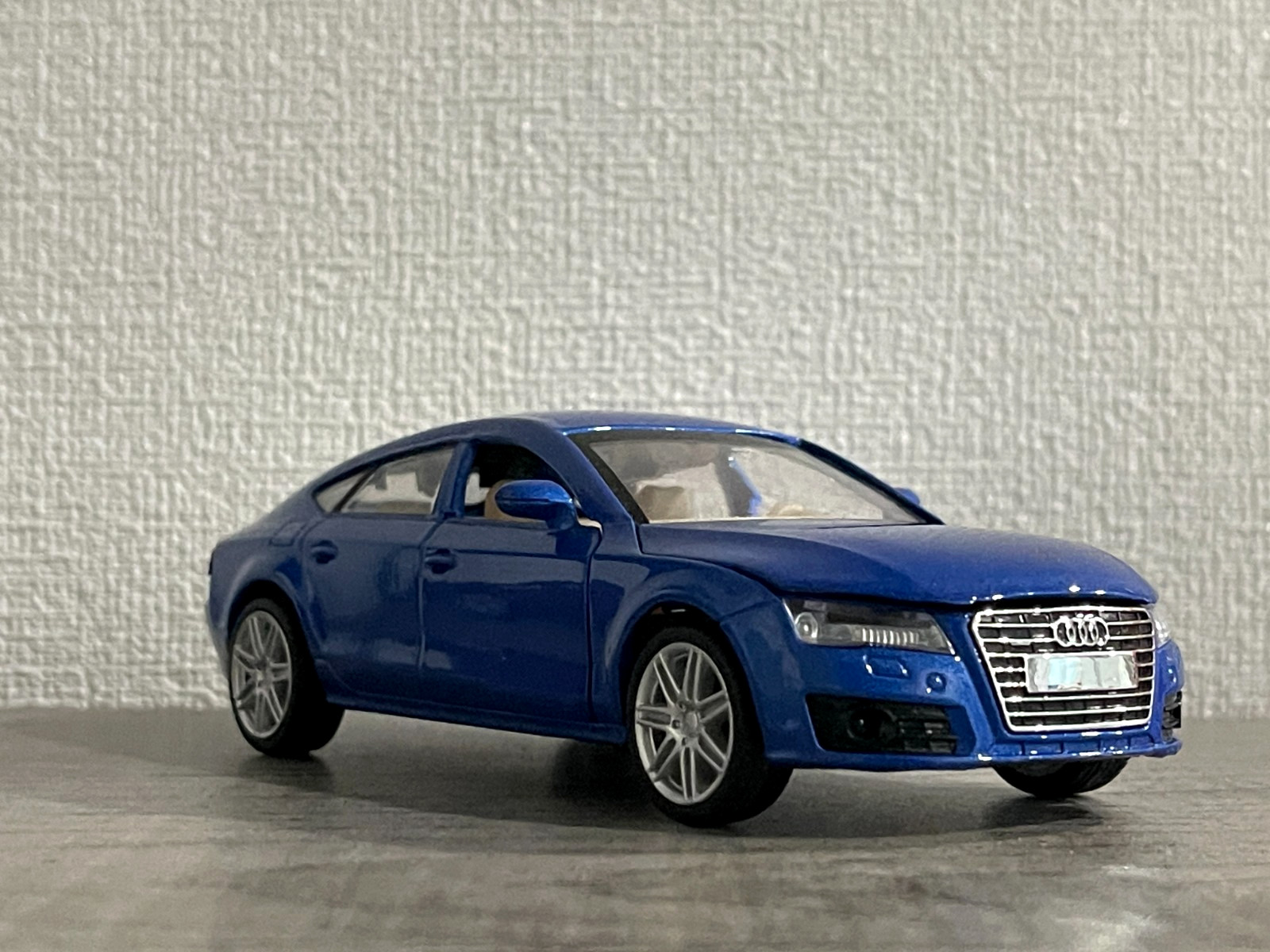 AUDI A7 (4G8) SPORTBACK QUATTRO 1:32 NEW DIECAST CAR COLLECTORS MODEL 2 CHOICE