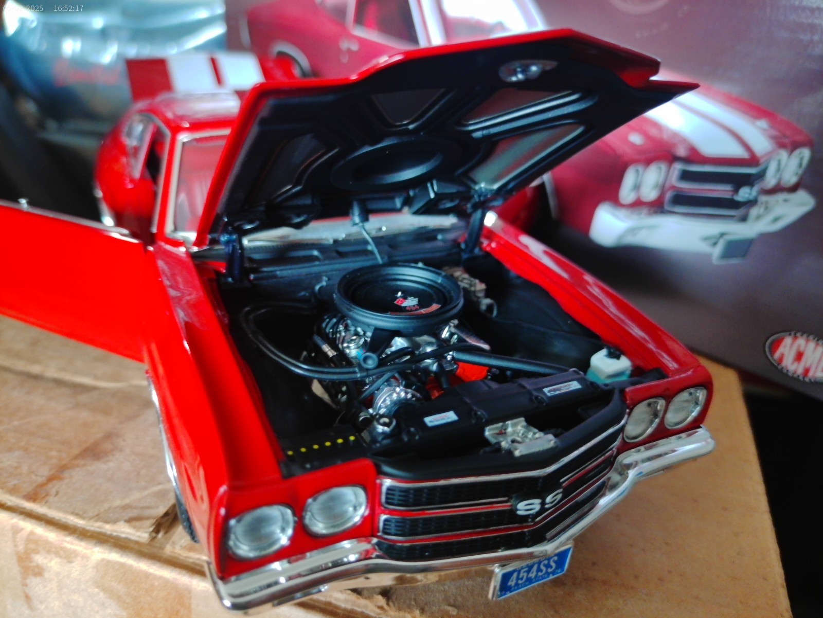 1970 CHEVY CHEVELLE SS 454 BIG BLOCK LS6 CRANBERRY RED 1/18 ACME A1805530 GMP