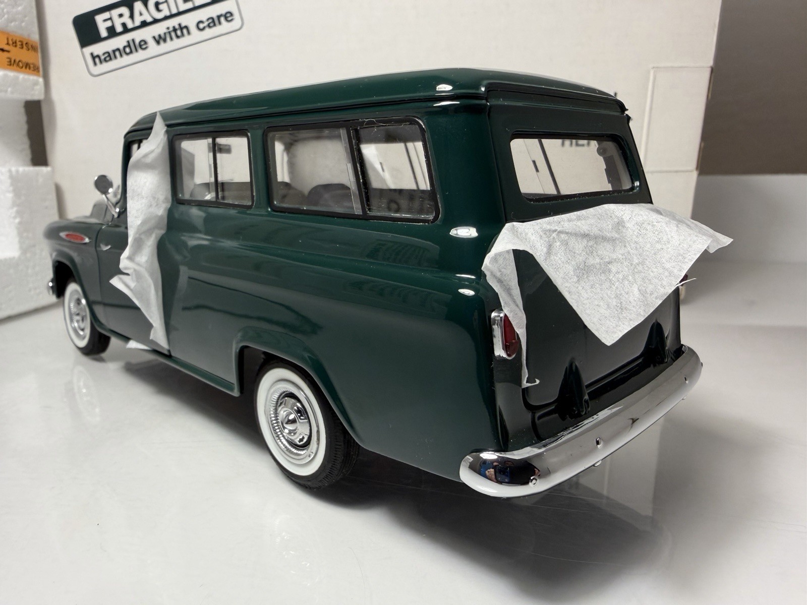 Danbury Mint 1957 Chevrolet Suburban *Super Clean!