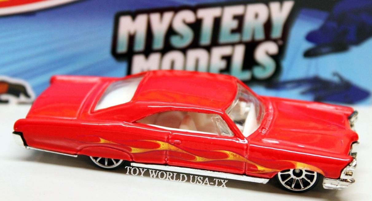 2007 Hot Wheels Mystery Car/Models #165 ’65 Pontiac Bonneville