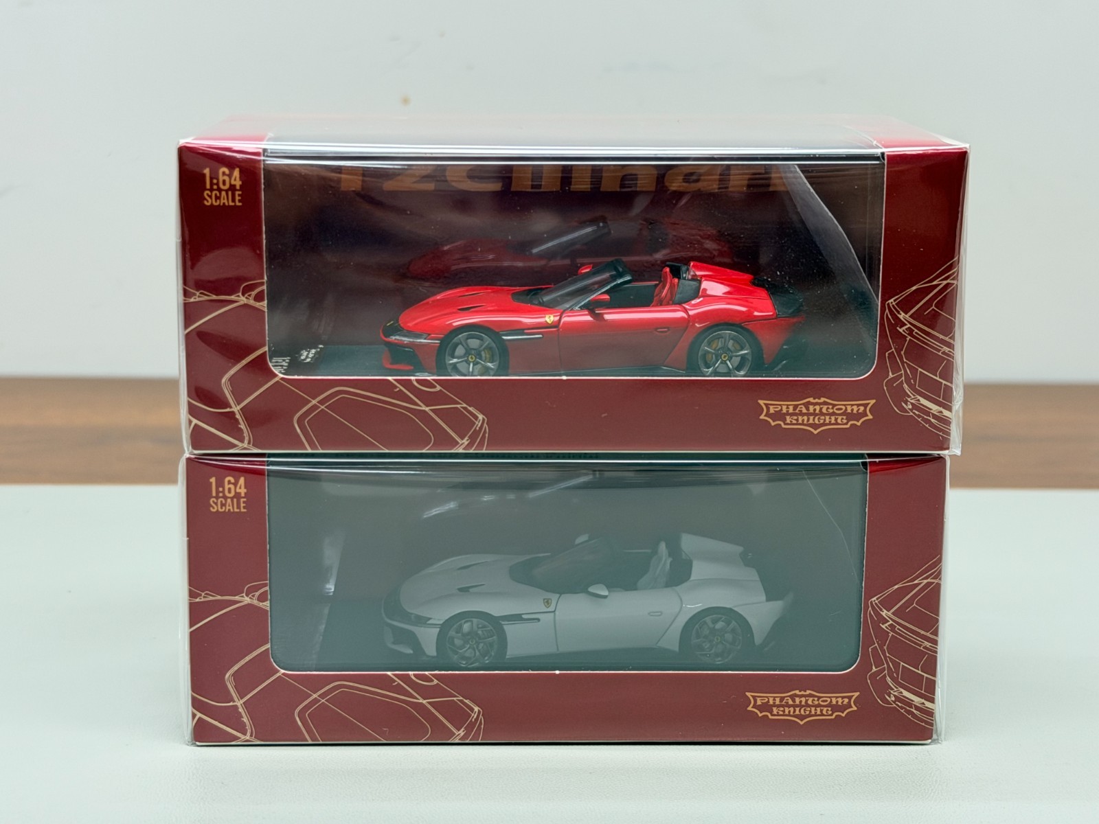 PK 1:64 12 Cilindri Phantom Knight Super Car Diecast Model Car Open Car