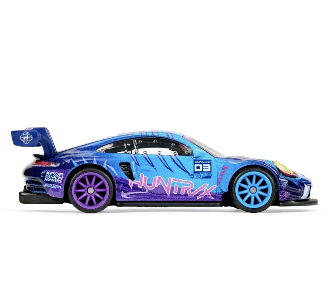 2026 Hot Wheels SDCC KPop Demon Hunters Porsche 911 GT3 R 992 PRESALE ✅
