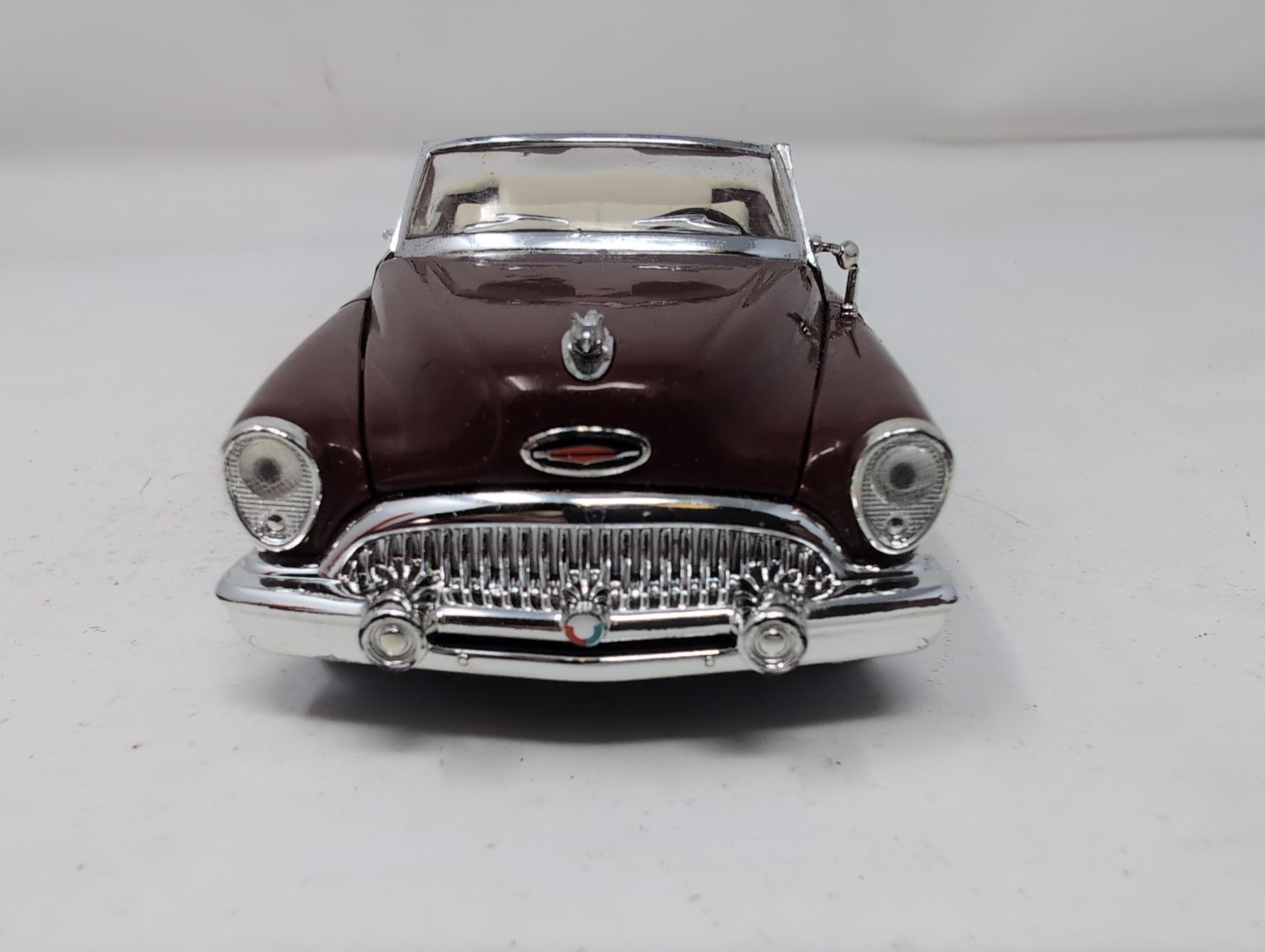 Signature Models 1953 Buick Skylark Convertible Burgundy 1:32 Diecast Car Loose