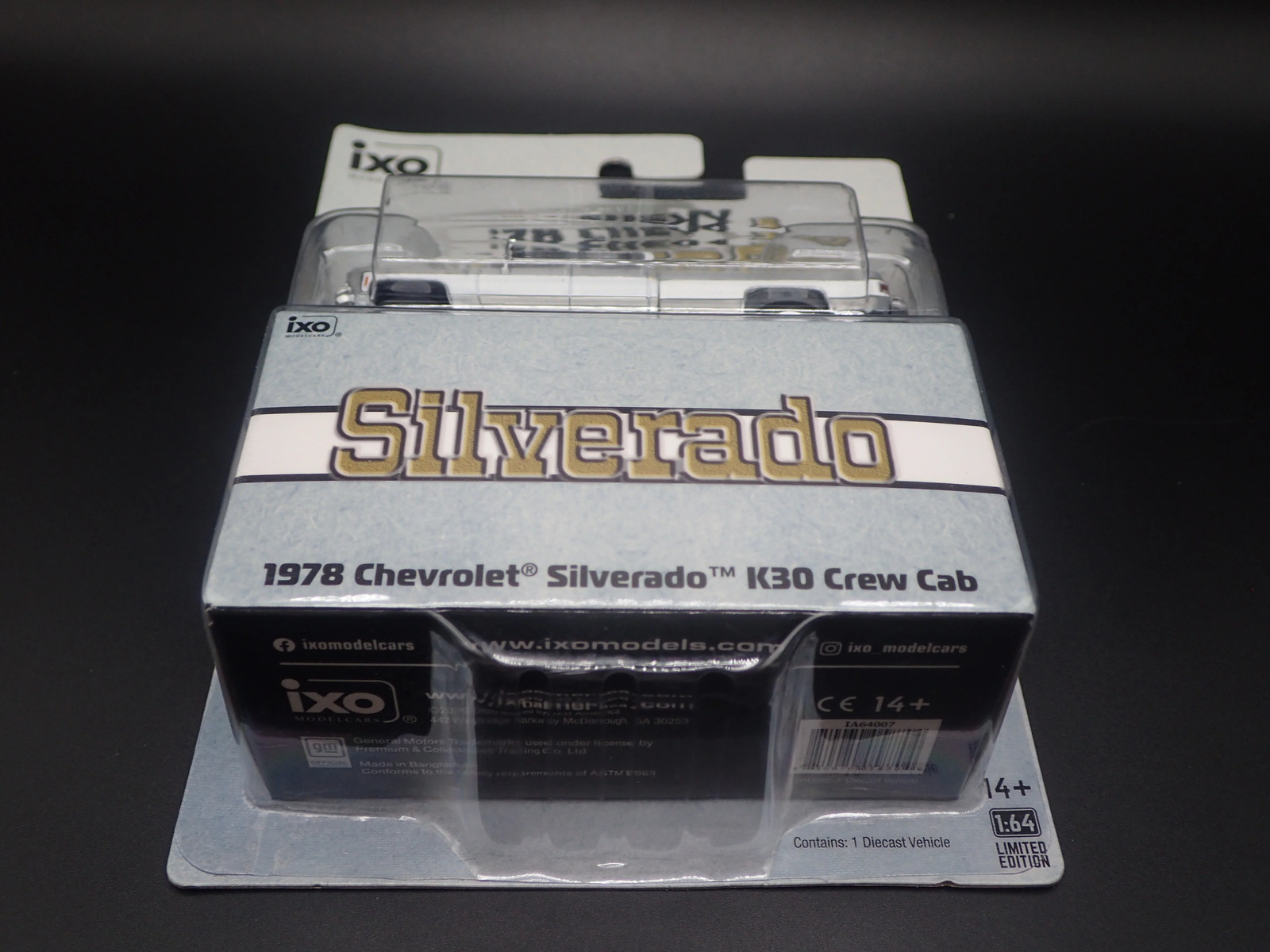 2026 IXO 1978 CHEVROLET SILVERADO K30 CREW CAB RAW CHASE 1:64 DIECAST MODEL CAR