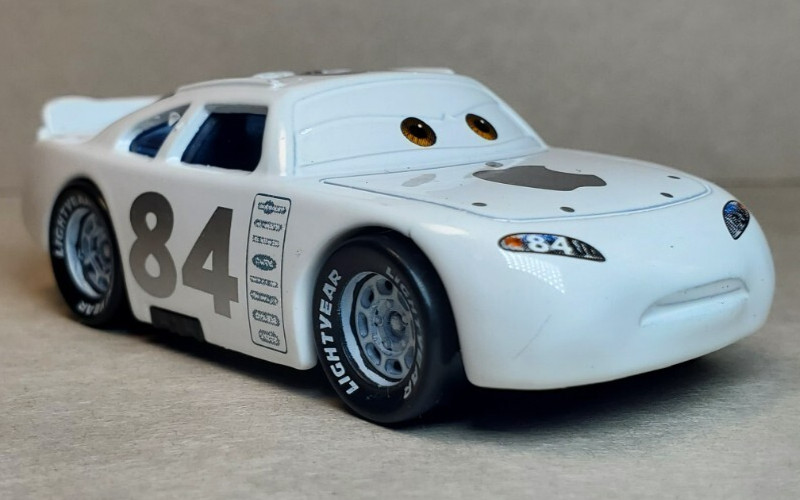Disney Pixar Cars Mac iCar Apple Car 84 Diecast Stock Car Piston Cup FC