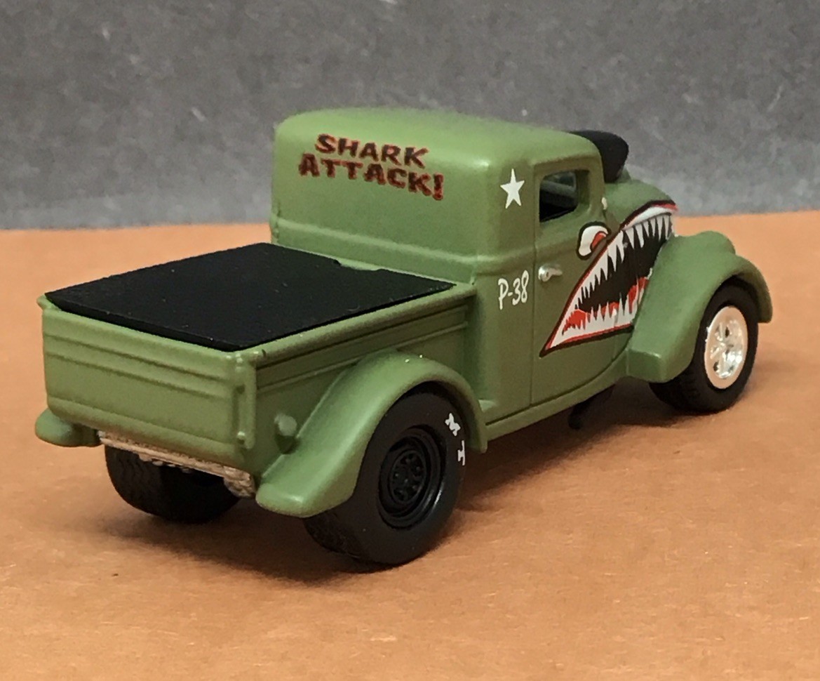 VINTAGE NHRA ’33 WILLYs GASSER 1/64 SCALE COLLECTIBLE DRAG CAR LIMITED EDITION