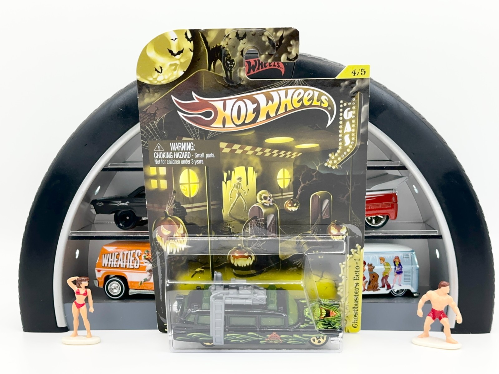 Hot Wheels 2012 Ghostbusters Ecto-1 Kroger Happy Halloween Exclusive w/Protector
