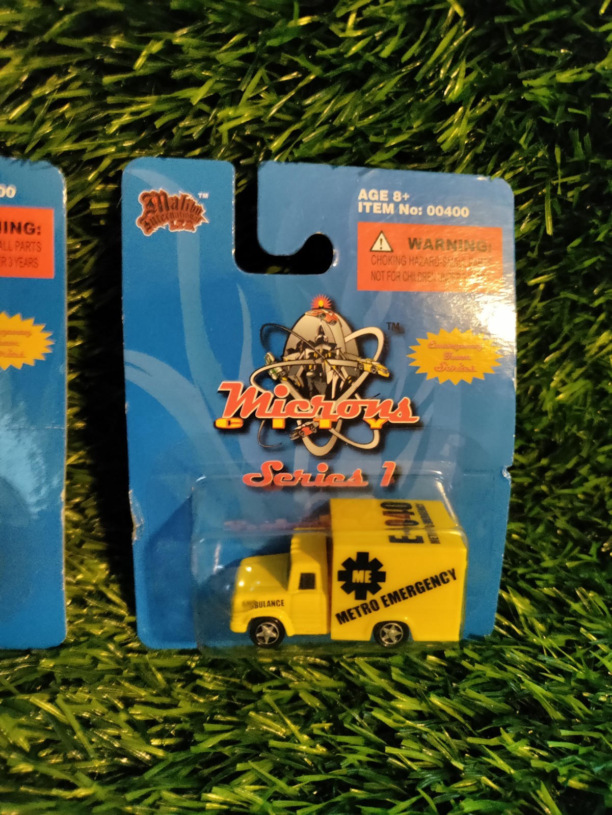 2 MALIBU INTERNATIONAL MICRONS SERIES 1 MILITARY POLICE CAR & Emergency