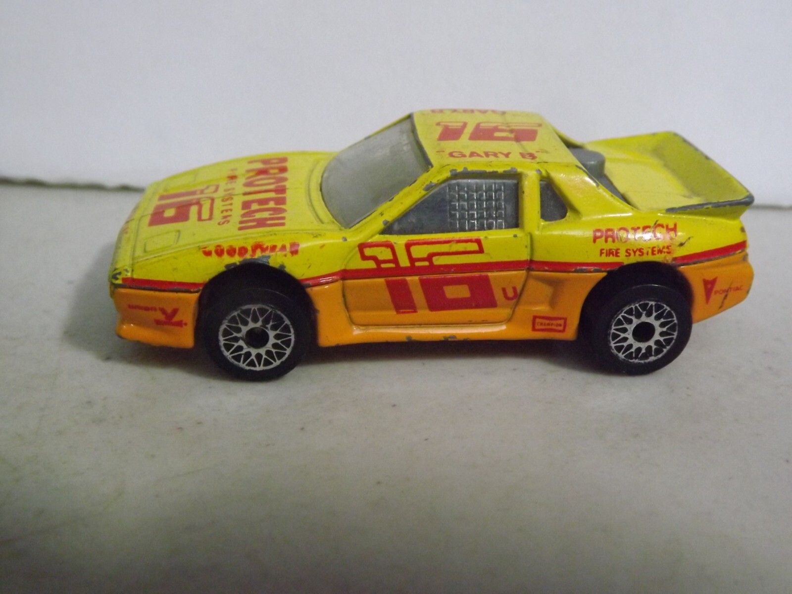 1985 Matchbox Yellow Pontiac Fiero “Protech Fire Systems” 16
