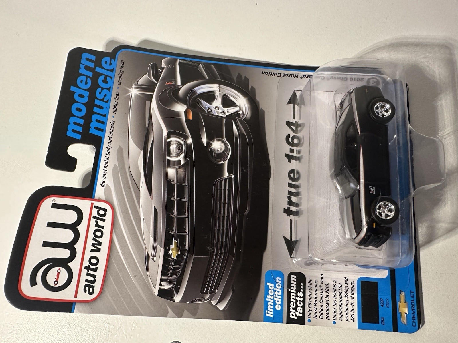 Auto World Modern Muscle 1:64 2010 Chevy Camaro Hurst Edition Black Diecast