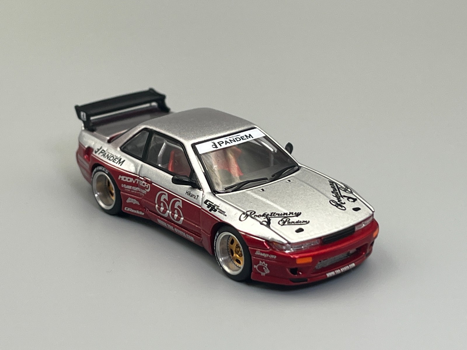 Nissan 240SX S13 Coupe Pandem Silvia Widebody Poprace 1/64 scale openable hood