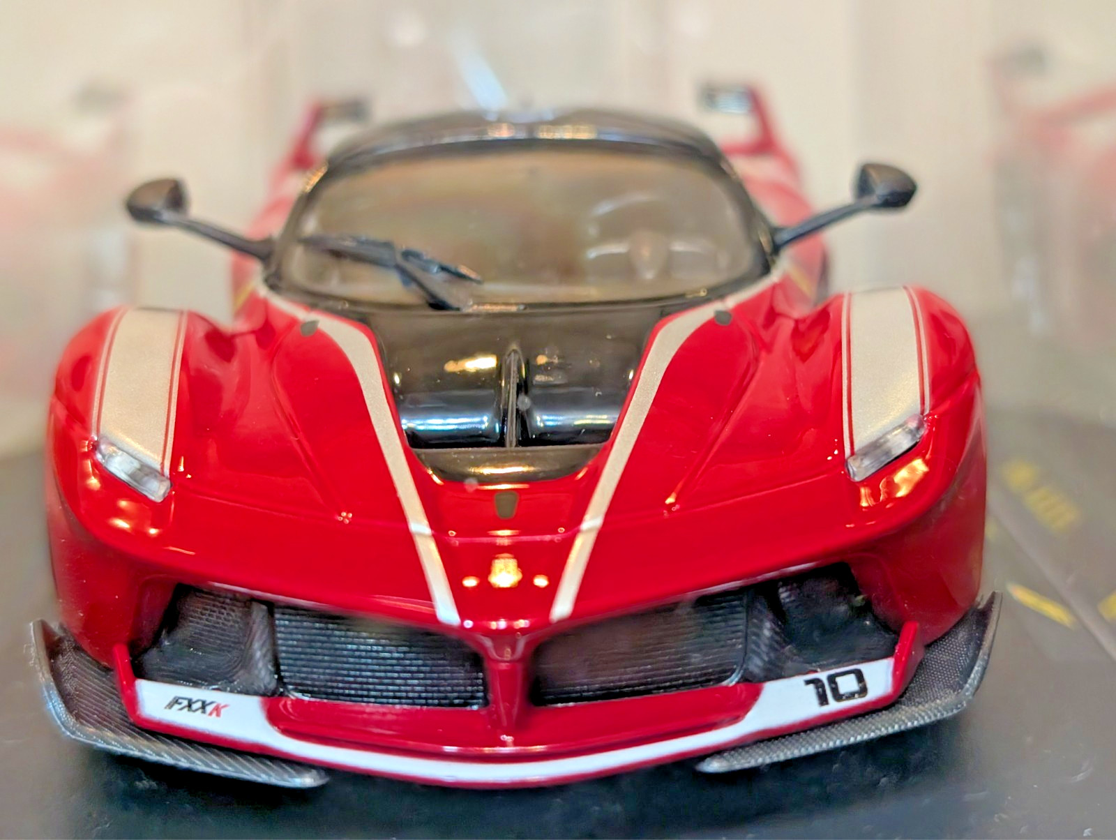 DeAgostini Ferrari FXX K 2014 Red 1/24 Diecast Model Car Display Case Used JP