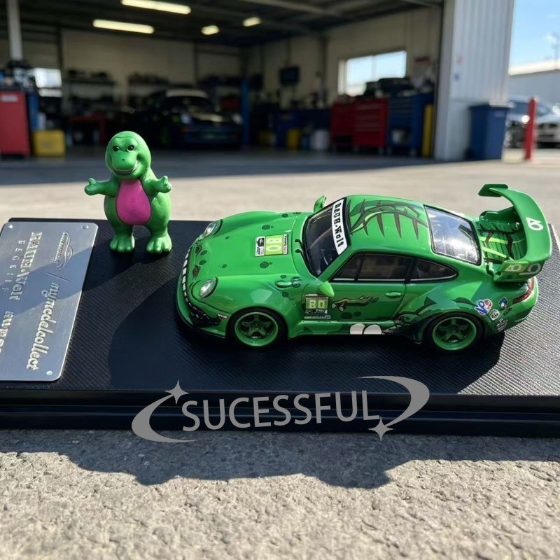 1:64 Green Dinosaur #80 RWB Porsche 993 Diecast Sports Car Model