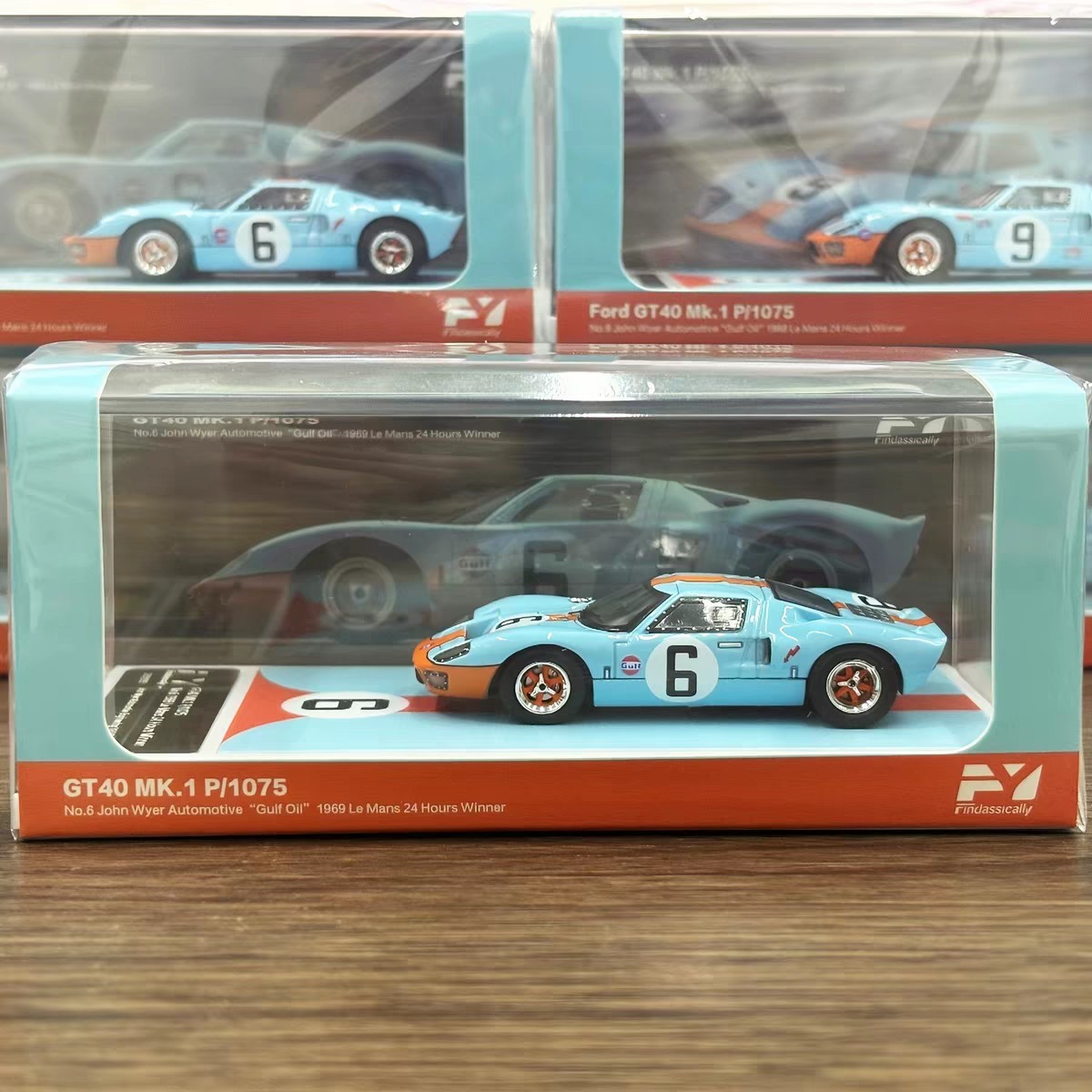 1/64 Ford GT 40 MK 1 No 6 John Wyer Gulf Livery 1969 Le Mans 24 Hour