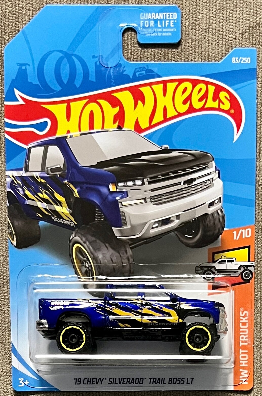 Hot Wheels 2019 HW Hot Trucks #1/10 ’19 Silverado Trail Boss #FYC57 1:64 Scale