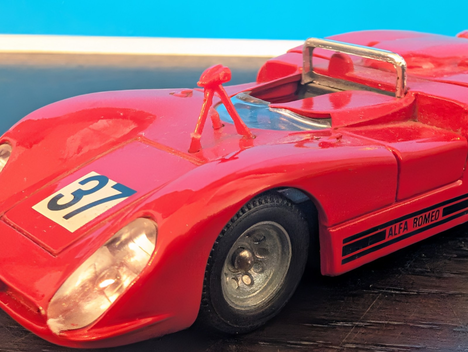 SOLIDO 1/43 Alfa Romeo Long Tail 33-3 Red No Box Great condition
