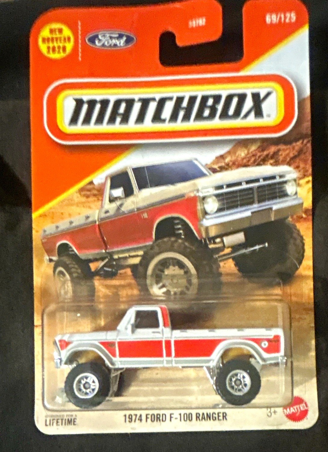 Matchbox 1:64 Ford F-100 Ranger 1974 Silver/Red Diecast Unopened Box