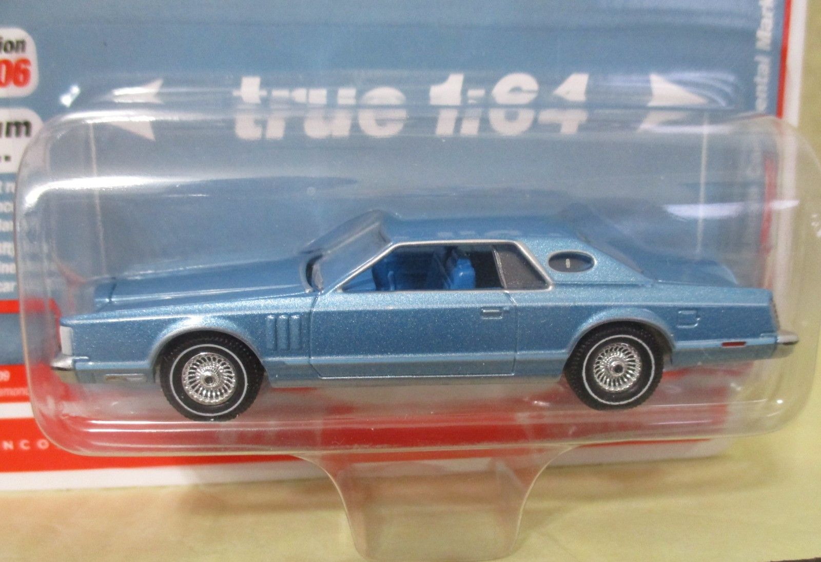 Auto World 1977 Lincoln Continental Mark V Blue 1:64 Diecast w/ Rubber Tires