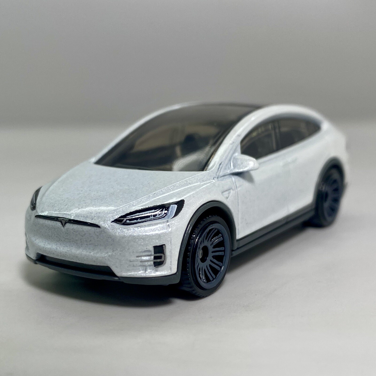 TESLA MODEL X Matchbox 1:64 Diecast Collectible Model Car Lot of 5