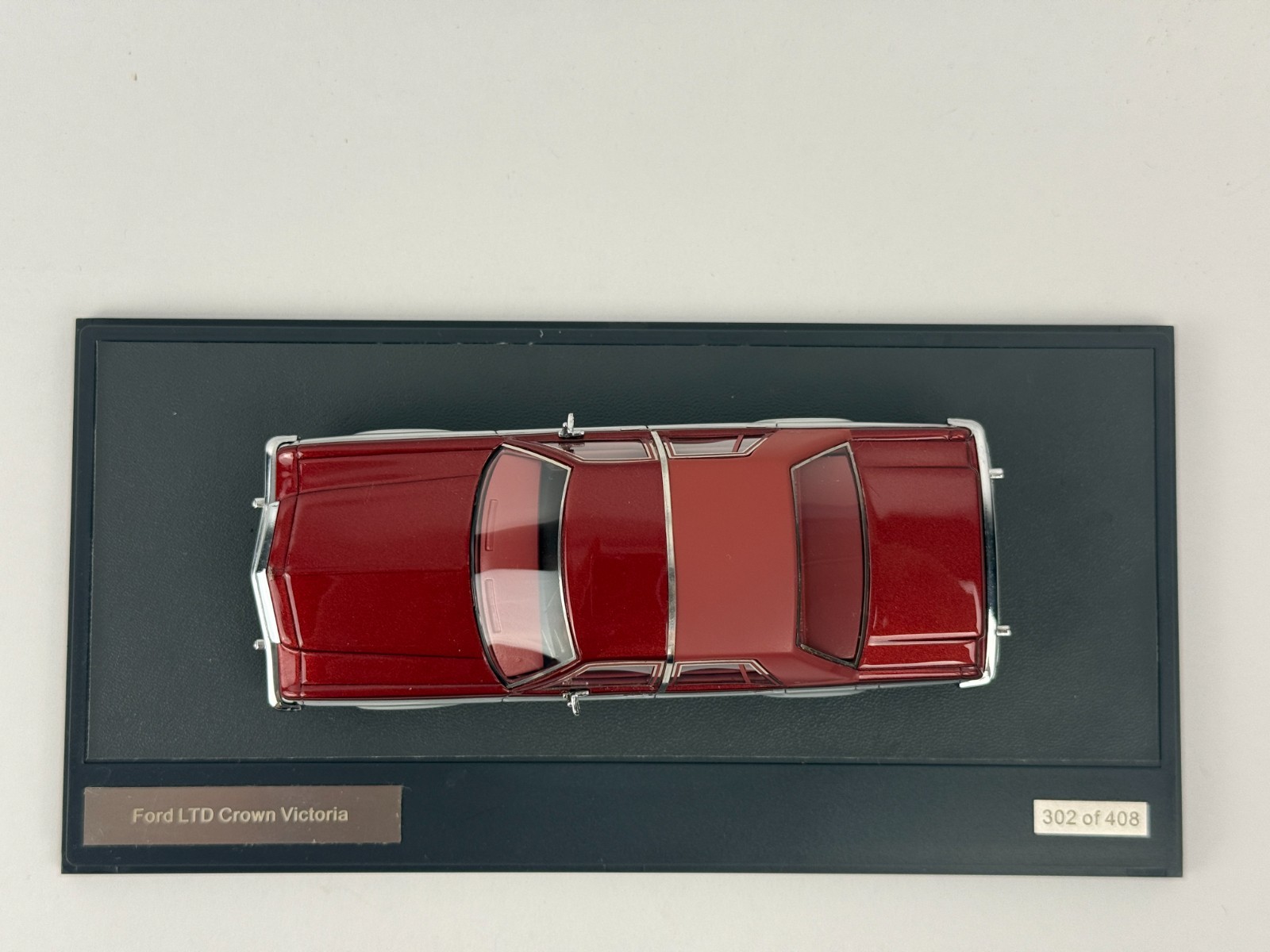 Matrix 1:43 1986 Ford LTD Crown Victoria LX Dark Red/Silver MX20603-402 – LE 408