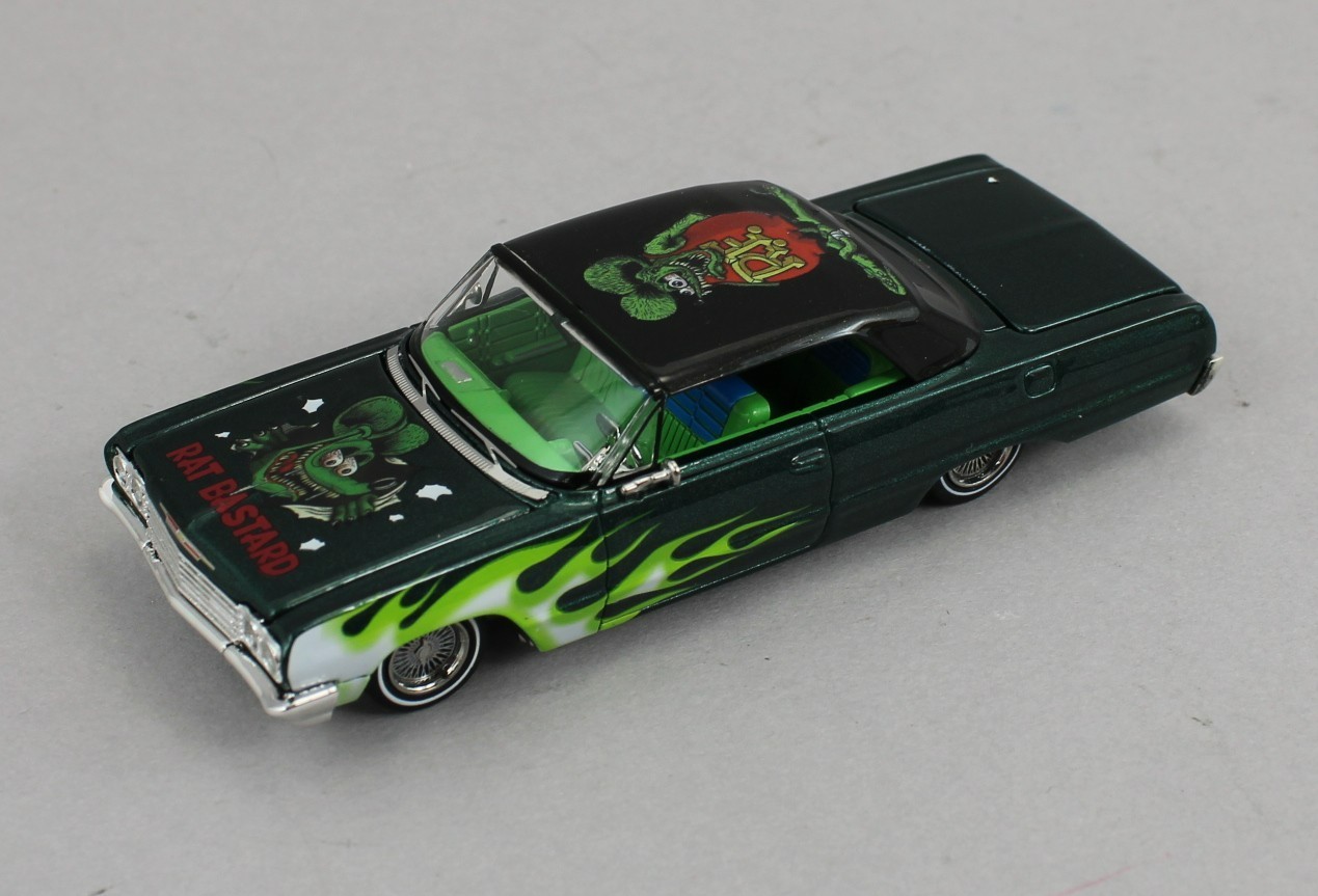 1:64 *FINE WORKS 64* RAT FINK Green w/Flames Chevrolet IMPALA *LOWRIDER* NIB