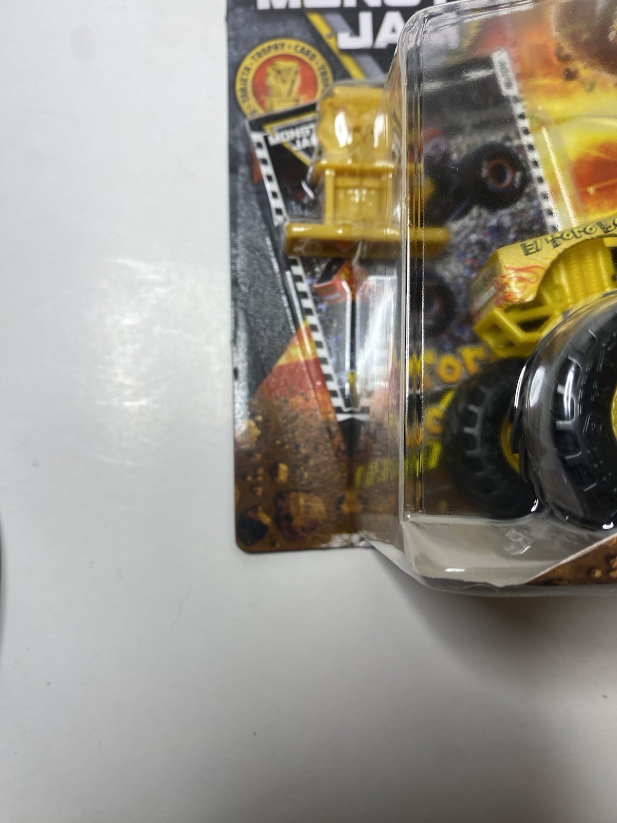 2026 Spin Master Monster Jam Gold Trophy Card – EL TORO LOCO – Series 1