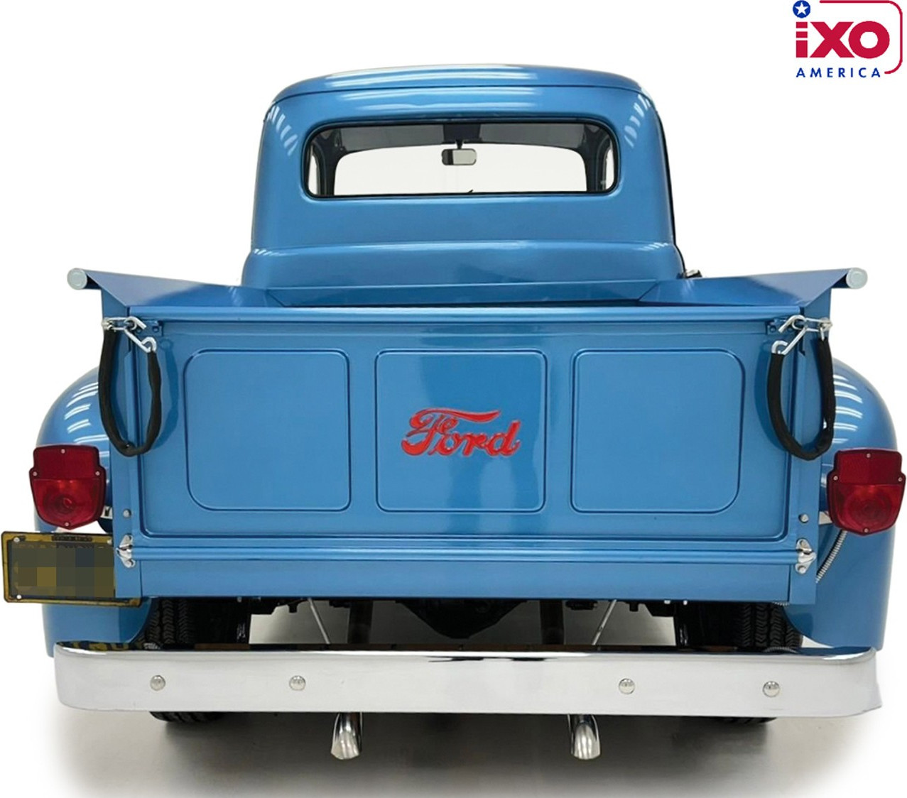 1952 Ford F1 Light Blue in 1:24 scale by IXO