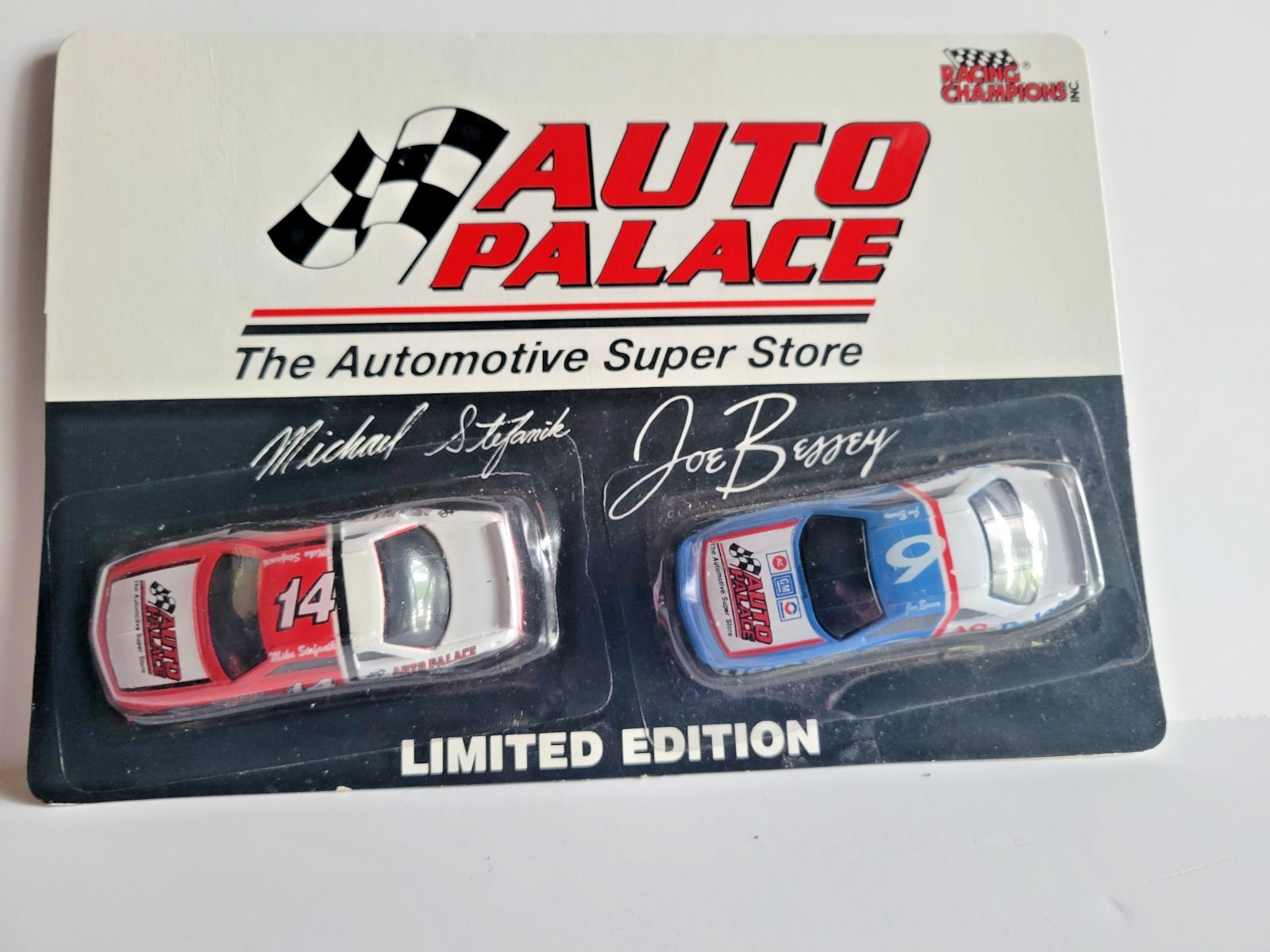1992 RACING CHAMPIONS Auto Palace Two Cars #14 & # 9 Stefani and Bessey NIP