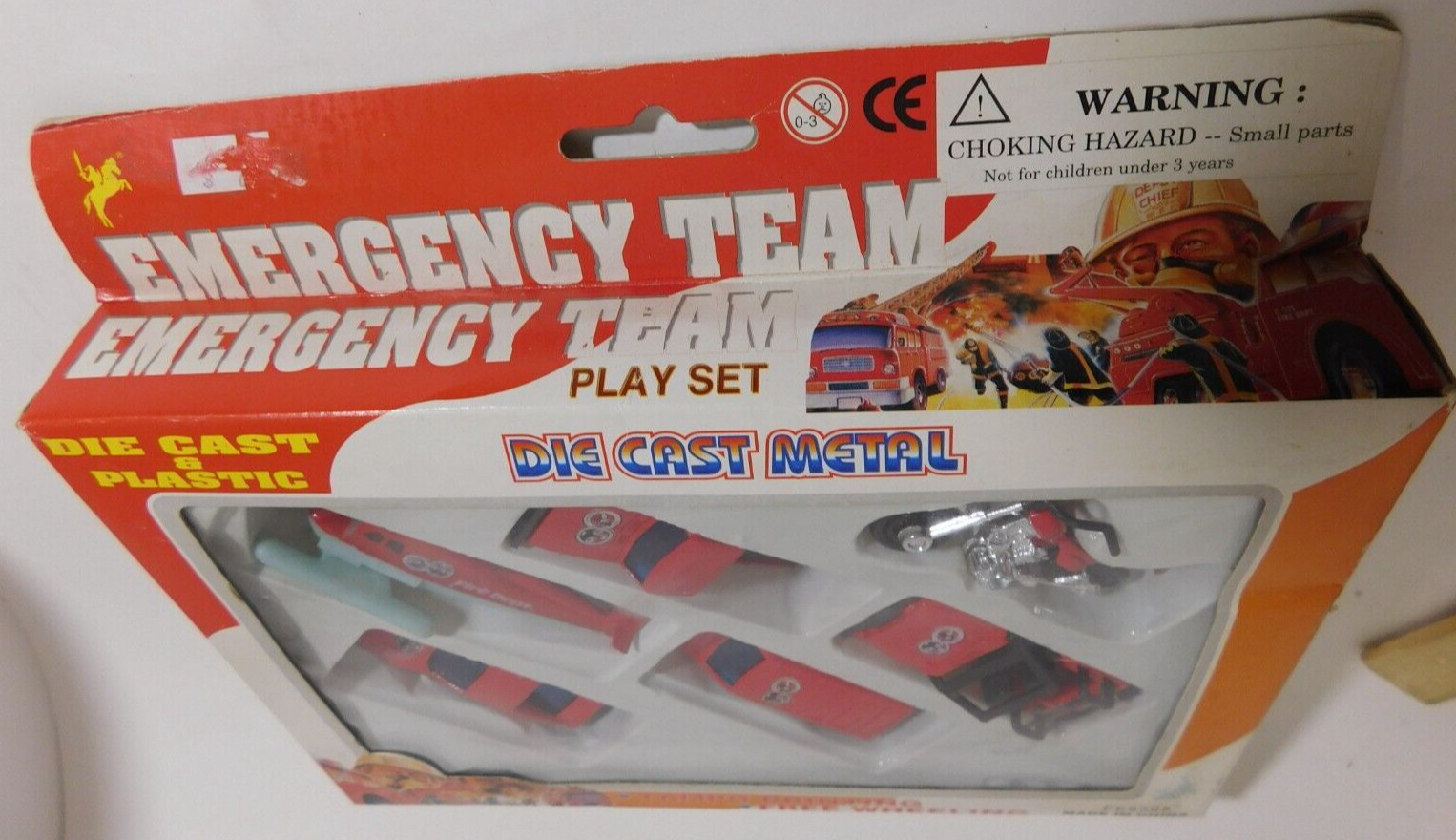 Emergency Team Die Cast Metal Mix Play Set in Box Tampo Free Wheeling NOS