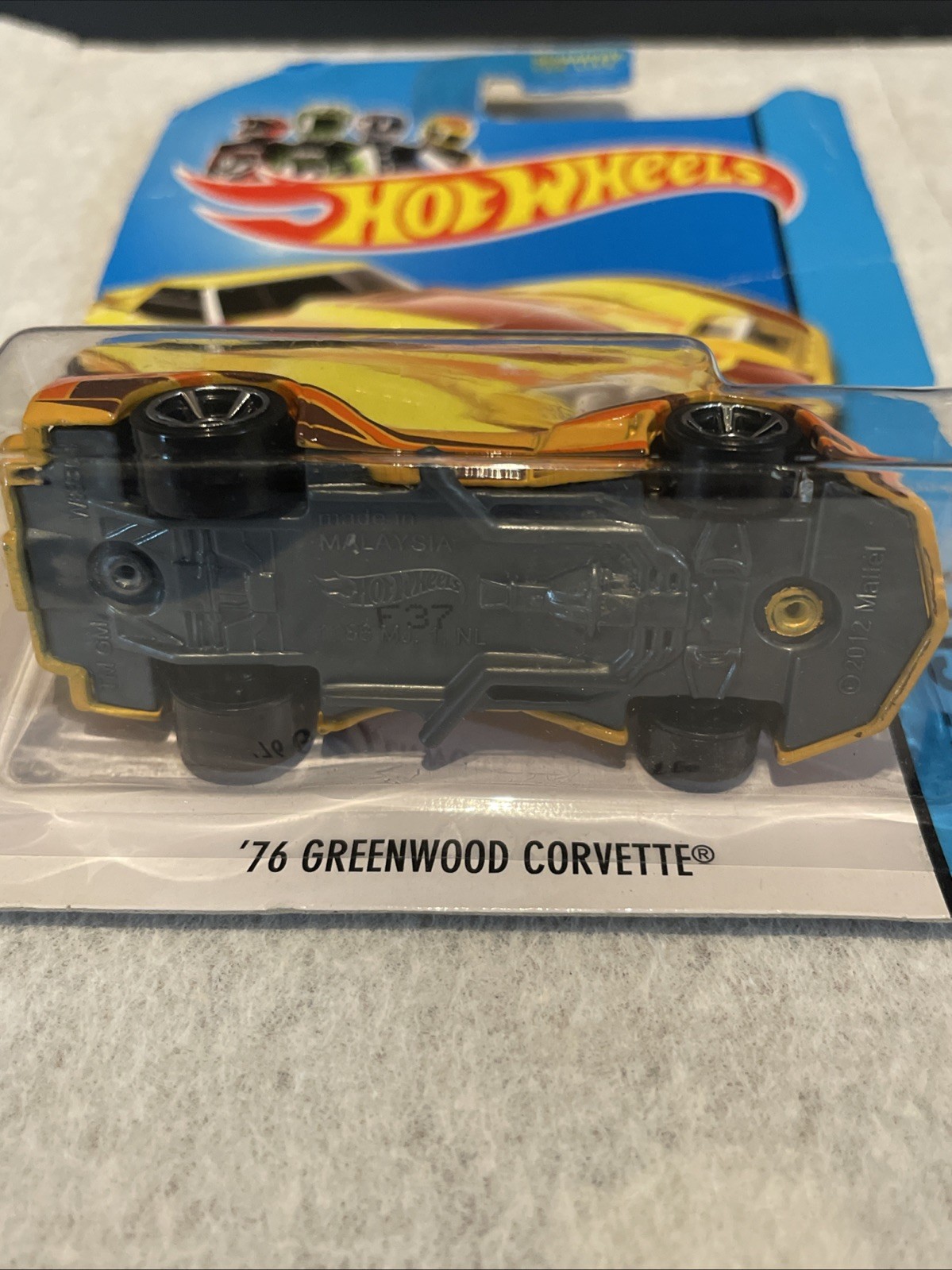 Hot Wheels HW Showroom ’76 Greenwood Corvette Sealed Yellow