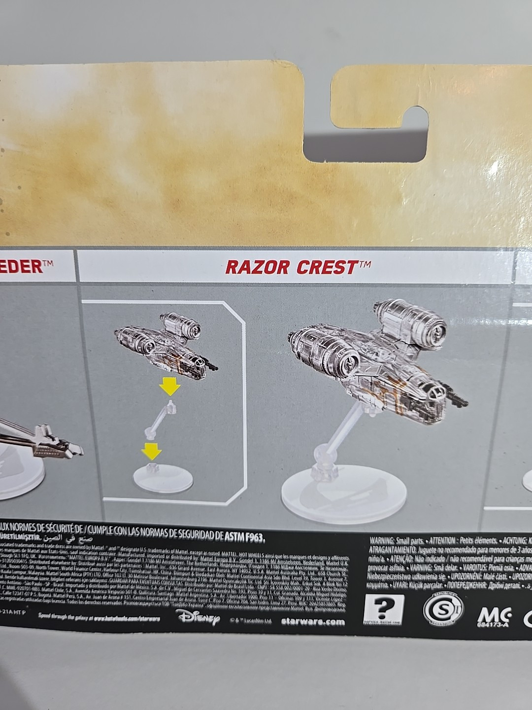 Hot Wheels Star Wars Starships Razor Crest Speeder Bike Hover Pram & Child