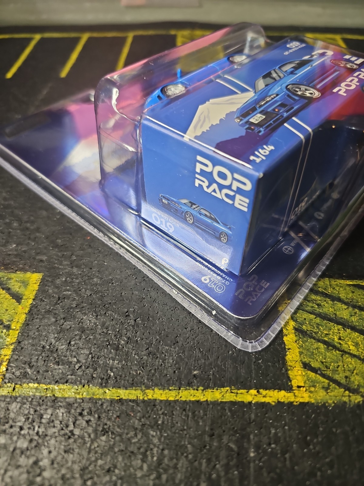 Pop Race Enigma Exclusive Nissan Skyline GTR R33 Nismo 400R Championship Blue
