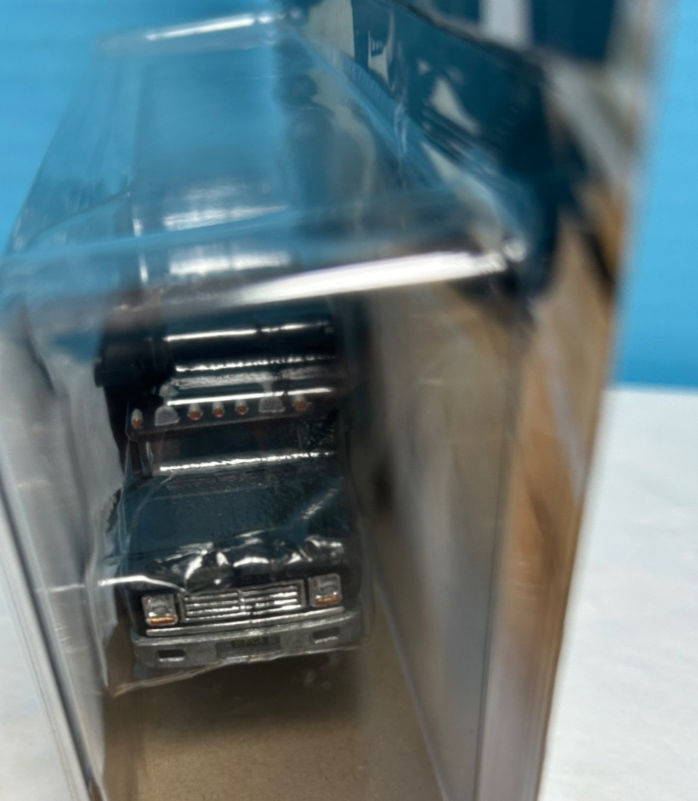 Hot Wheels 1966 Super Nova Retro Rig (Black Hole)