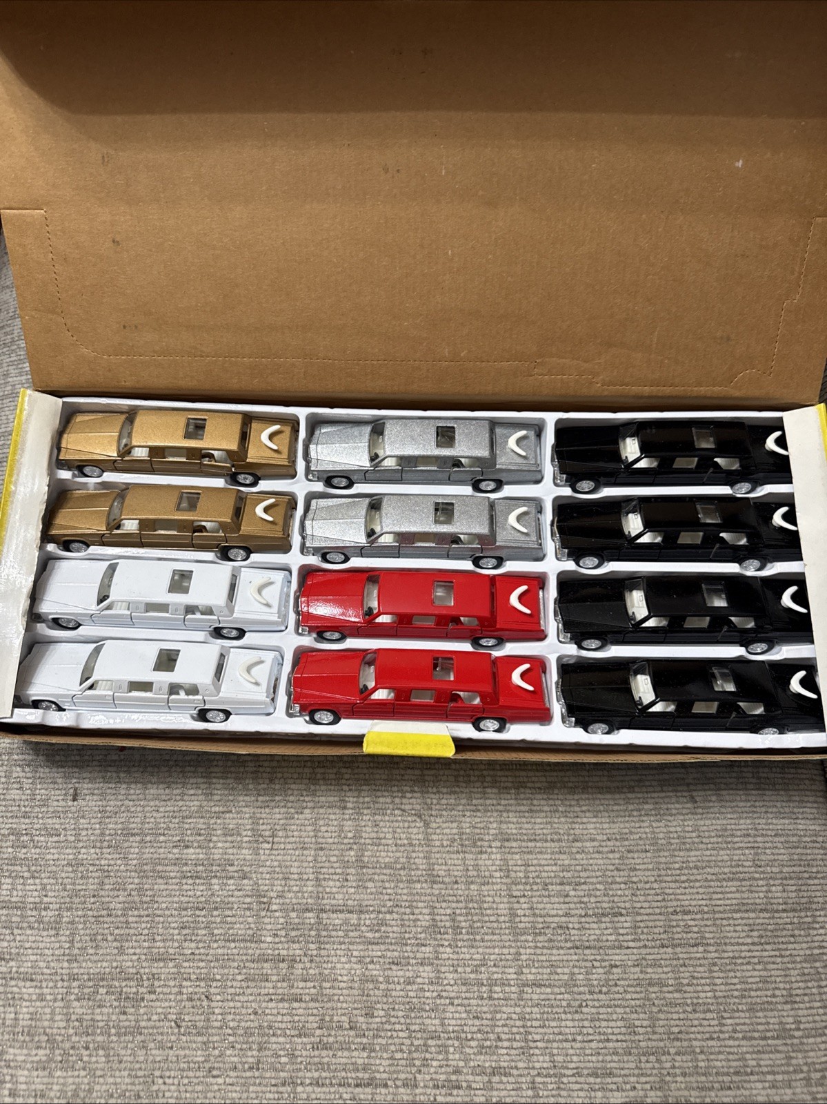 12x Kintoy Stretch Limousine Limo Silver Gold Black White Diecast 5” Toy New Box