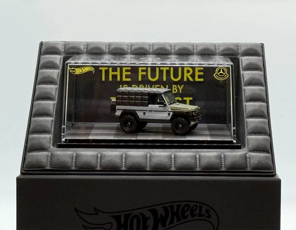 HOT WHEELS X MERCEDES-BENZ PROJECT G-CLASS PAST II FUTURE NIGO NEW IN BOX SEALED