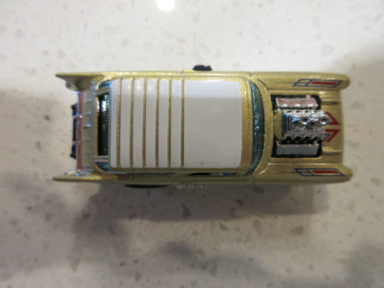 2026 Hot Wheels Lil’ Mad Nomad Gold Mooneyes HW Wagons Diecast 1:64 Toy Race Car