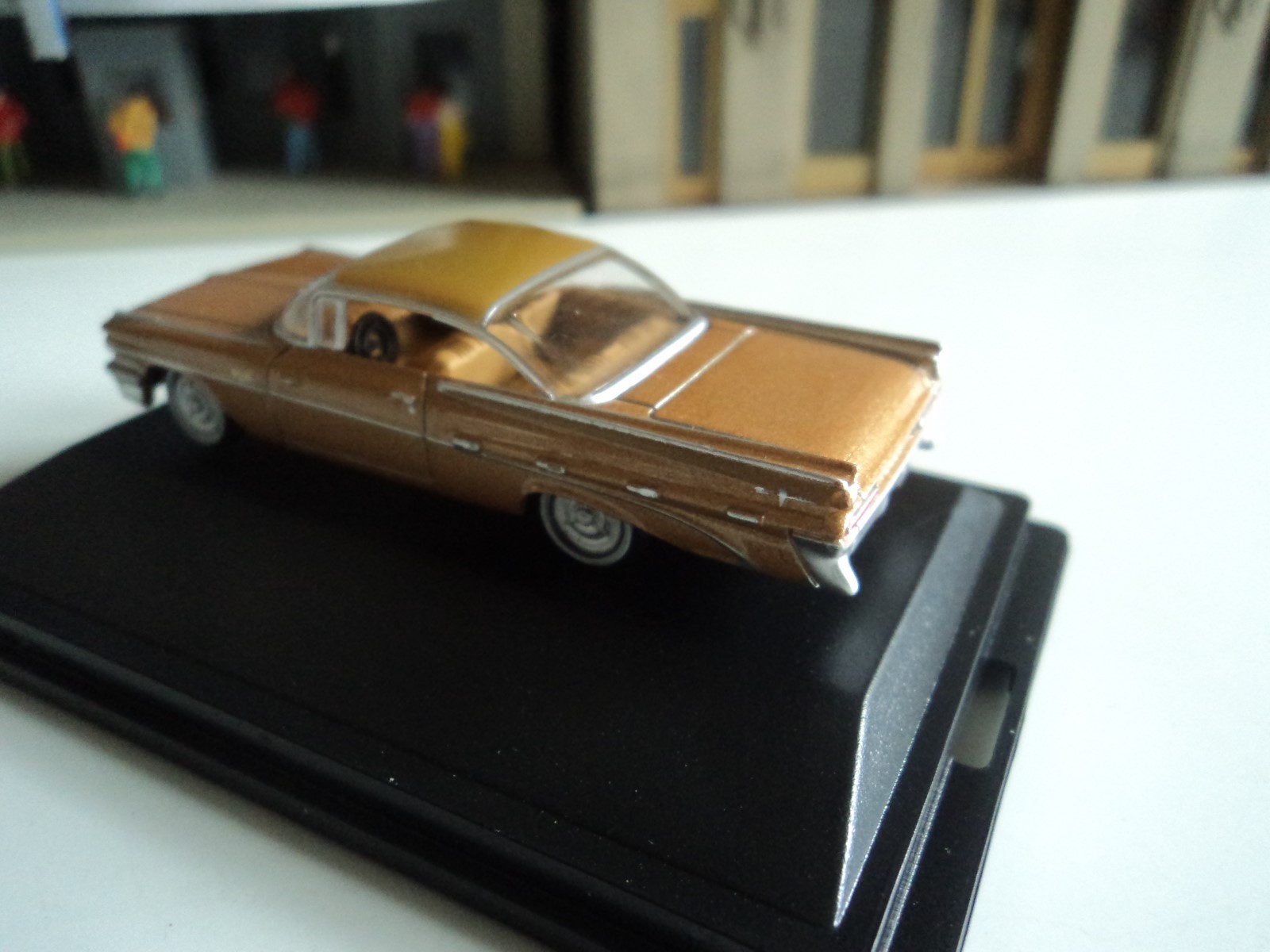 Oxford 1959 PONTIAC BONNEVILLE Canyon Copper 1/87 HO diecast car GM