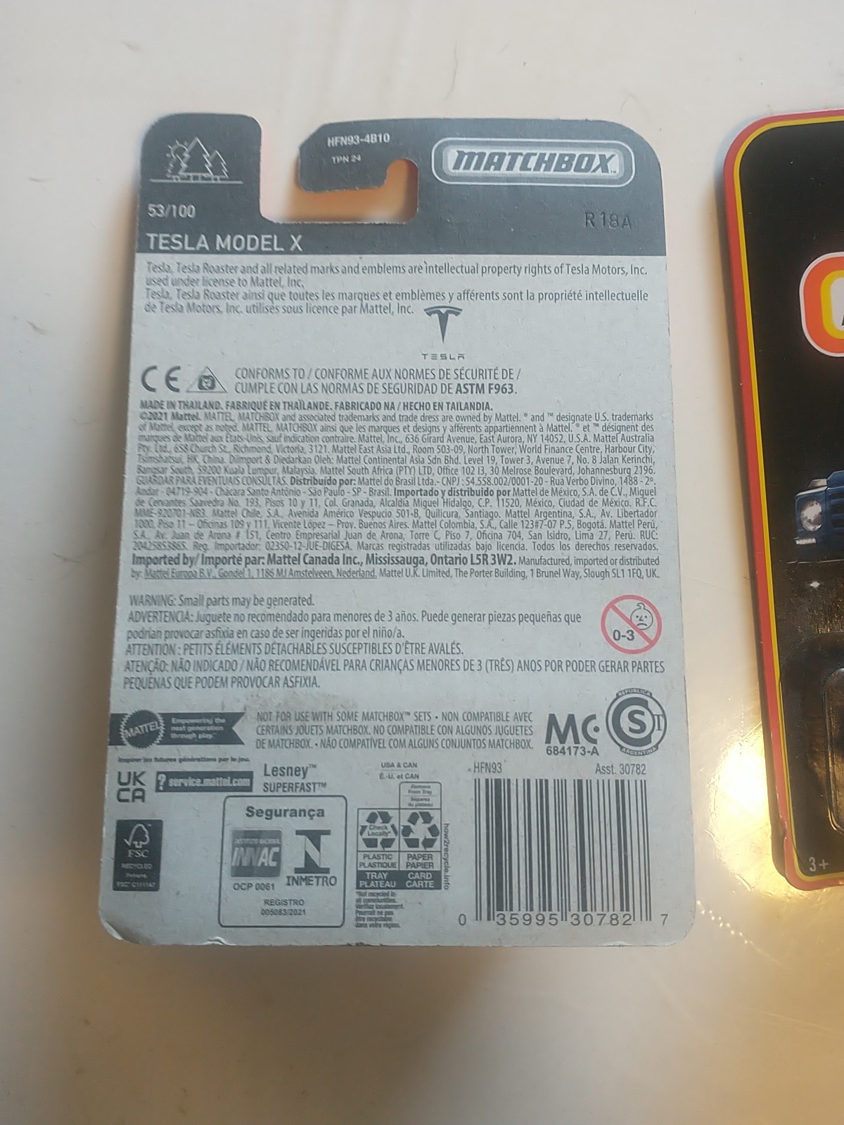 53/100 MATCHBOX EV TESLA MODEL X METALLIC BLUE Mercedes Benz G 500