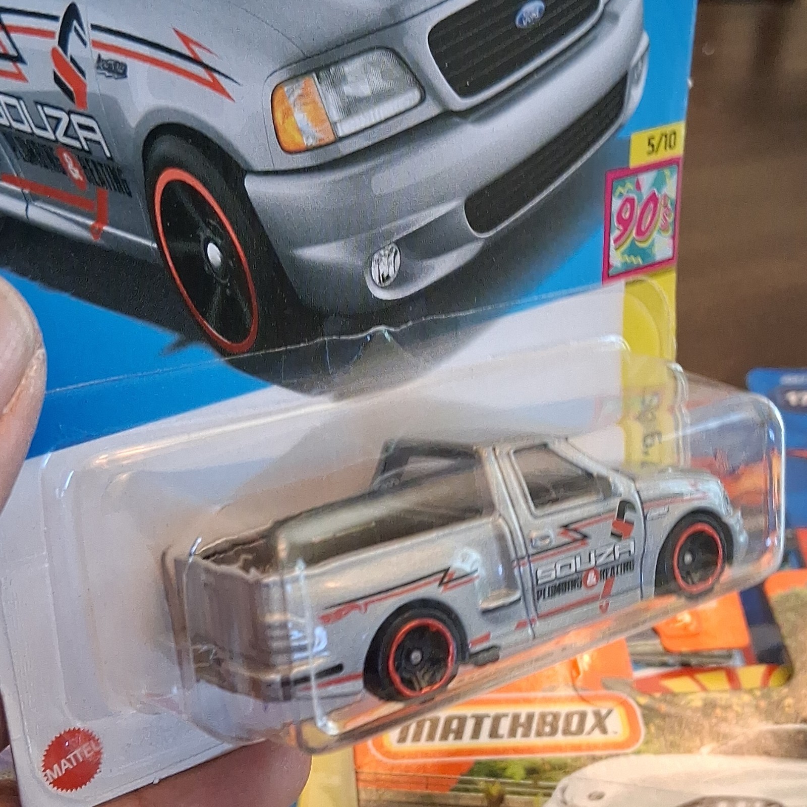 Hot Wheels Ford F-150 SVT Lightning 1:64 Silver Black Red Diecast Pickup Truck