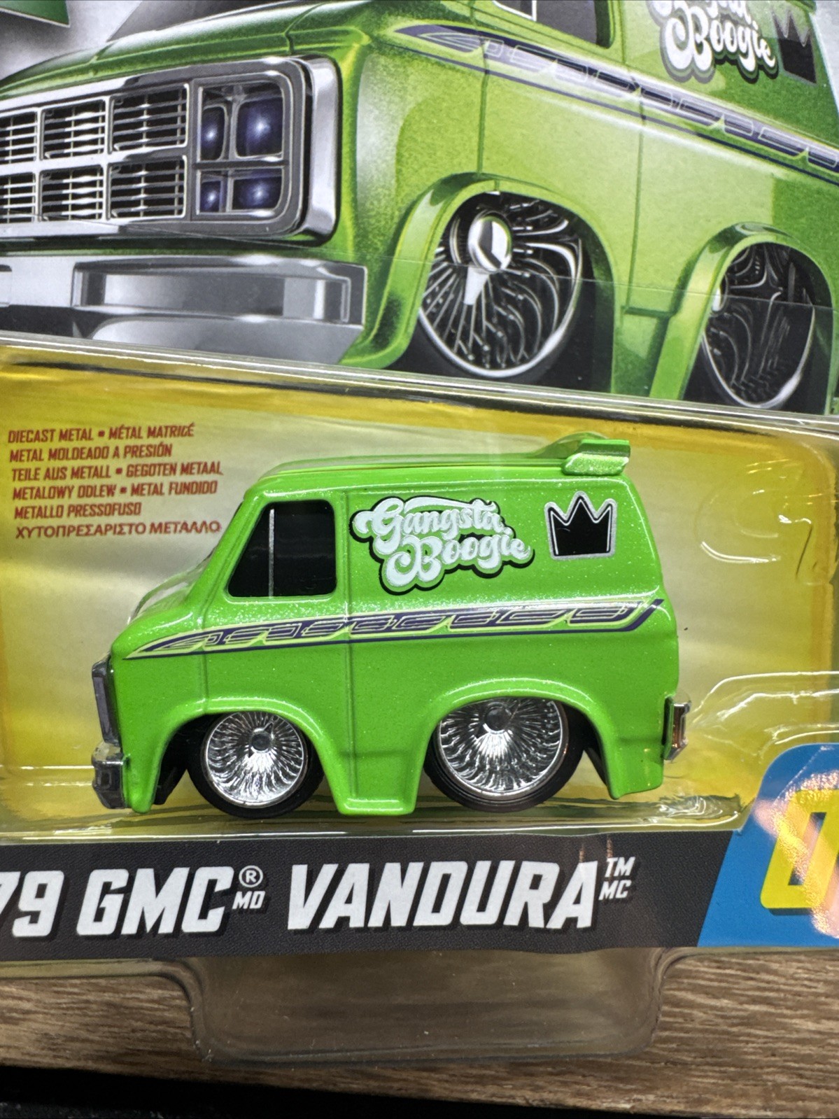 Car Tuned Series 6 ‘79 GMC Vandura 07