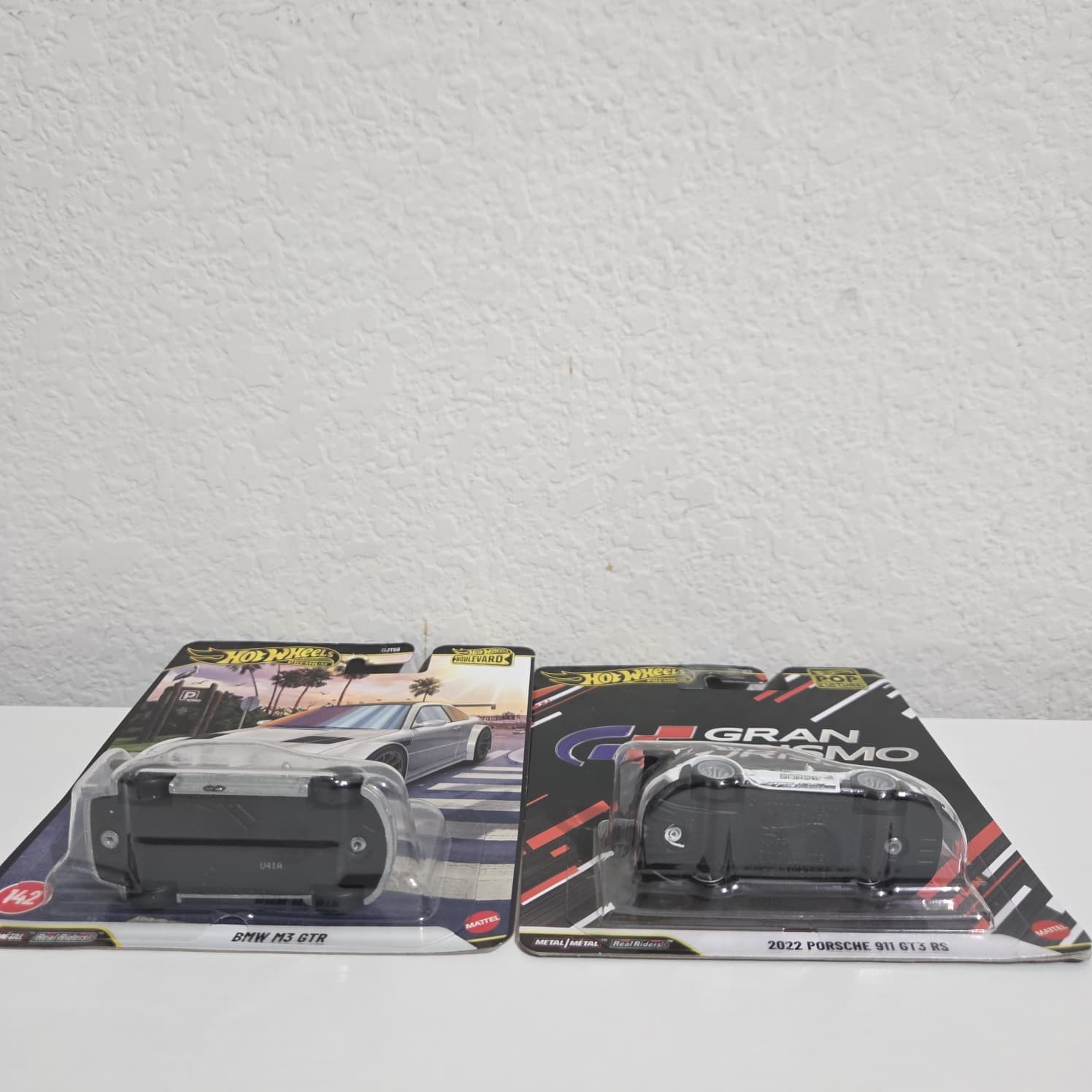Hot Wheels Premium Gran Turismo 2022 Porsche 911 GT3 RS & BMW M3 GTR