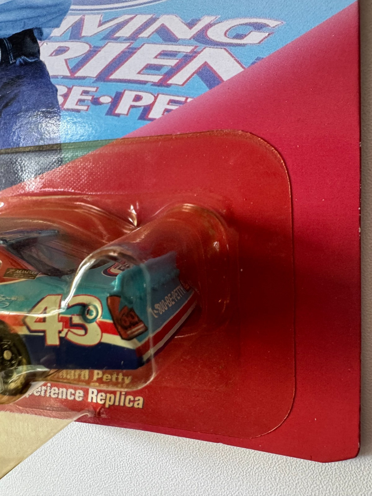 Racing Champions Richard Petty #43 Petty Driving Experience 1:64 Diecast MOC