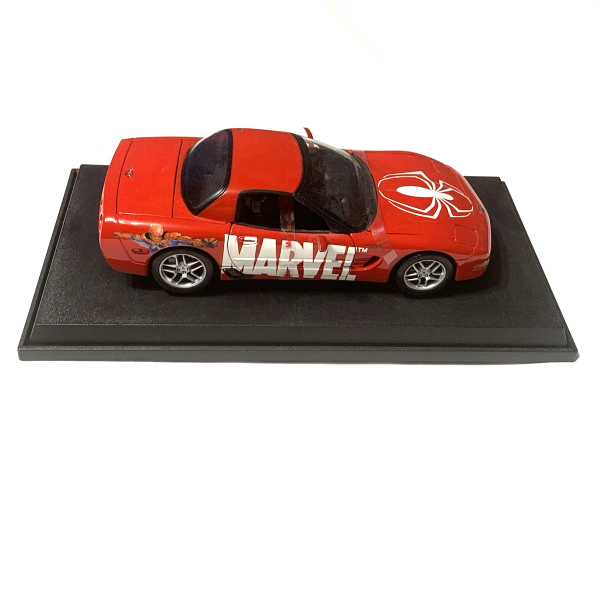 Marvel Spiderman Maisto 2003 1:18 Scale Corvette Z06 Die Cast