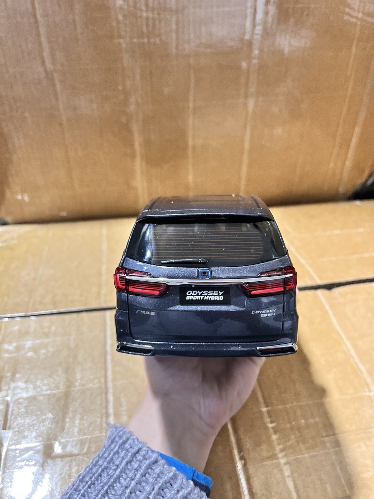 1:18 Scale Honda Odyssey Absolute EX Black Edition Blue Diecast Model W/ Base
