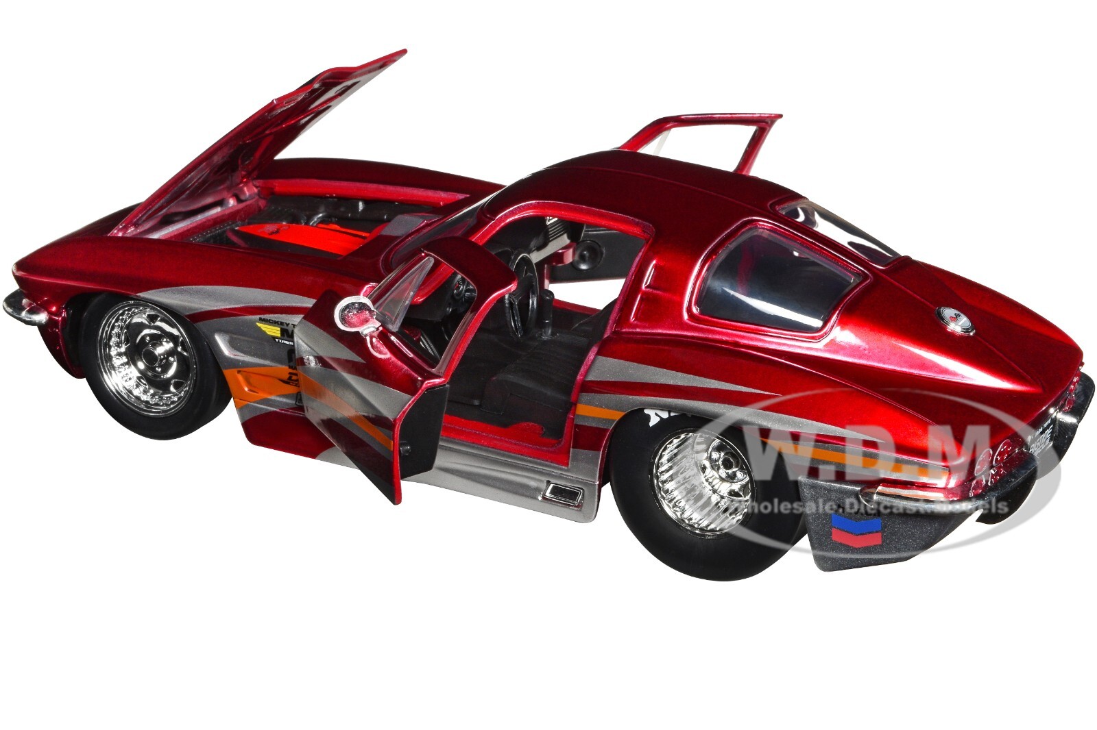 1963 CHEVROLET CORVETTE STINGRAY RED & SILVER 1/24 DIECAST MODEL BY JADA 35023