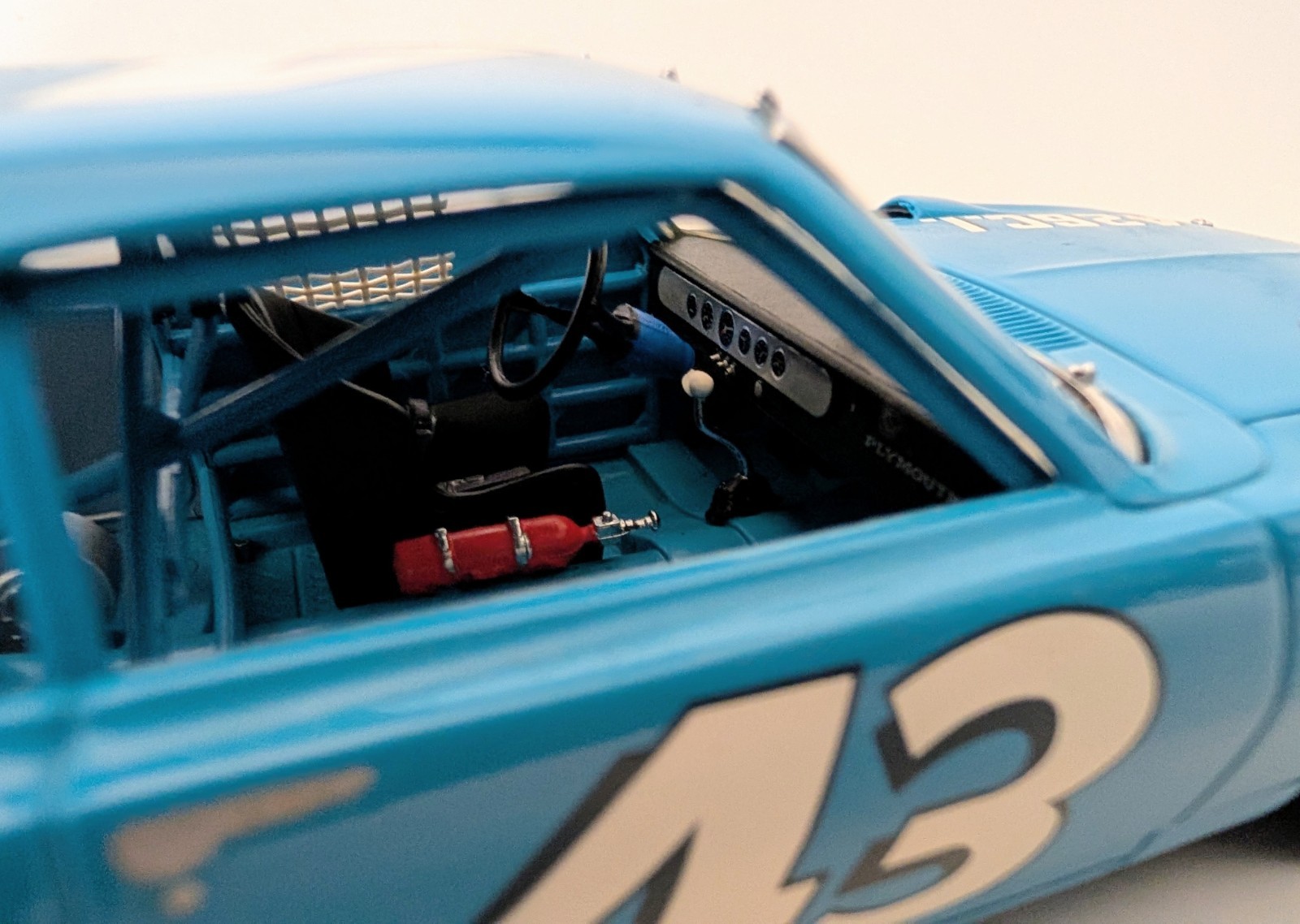 Franklin Mint Richard Petty #43 Plymouth Superbird 1:24 Diecast Precision Model